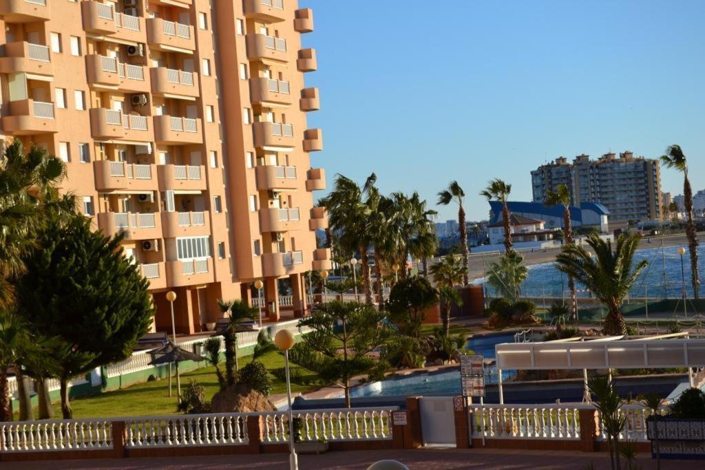 Apartamentos Turisticos Puerto Tomas Maestre Λα Μάνγκα Δελ Μαρ Μενόρ Δωμάτιο φωτογραφία
