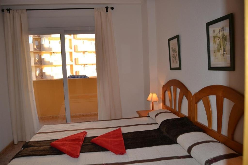 Apartamentos Turisticos Puerto Tomas Maestre Λα Μάνγκα Δελ Μαρ Μενόρ Δωμάτιο φωτογραφία