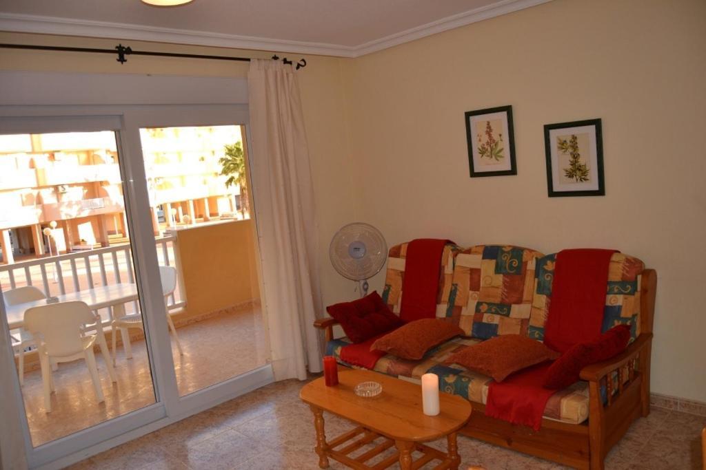 Apartamentos Turisticos Puerto Tomas Maestre Λα Μάνγκα Δελ Μαρ Μενόρ Δωμάτιο φωτογραφία