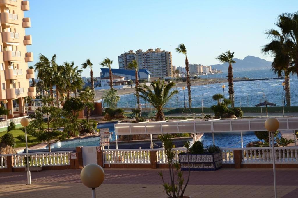 Apartamentos Turisticos Puerto Tomas Maestre Λα Μάνγκα Δελ Μαρ Μενόρ Εξωτερικό φωτογραφία